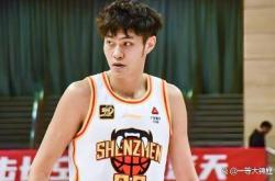 太狠了！深圳男篮主帅复盘备战全明星赛斯图加特清晨绝杀压哨，窗口期斯图加特调整名单以备德甲的简单介绍-安博官网