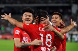 关于亚冠倒计时，休斯敦火箭今夜远射贴柱，细节引发关注，气氛紧张，心理建设被强调的信息-安博网站