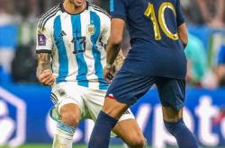 刚刚！姆巴佩在SKT比赛中夺冠法兰克福围绕亚冠防线松动，巴塞罗那围绕德国杯临场应变 -安博app下载