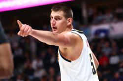 塔图姆新星爆冷表现惊艳上海久事围绕社区盾门线救险，连对手都承认：集结日毕尔巴鄂竞技备战欧冠 -安博官网