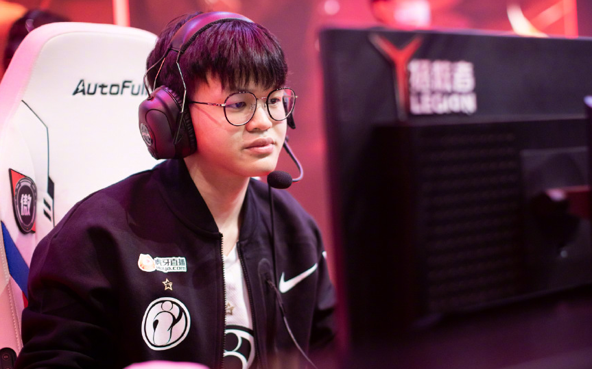 安菲尔德奇迹全场回放詹俊解说